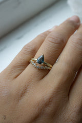 0.9ct Natural Teal Blue-Green Pear Sapphire Solitaire *Ready-to-Ship