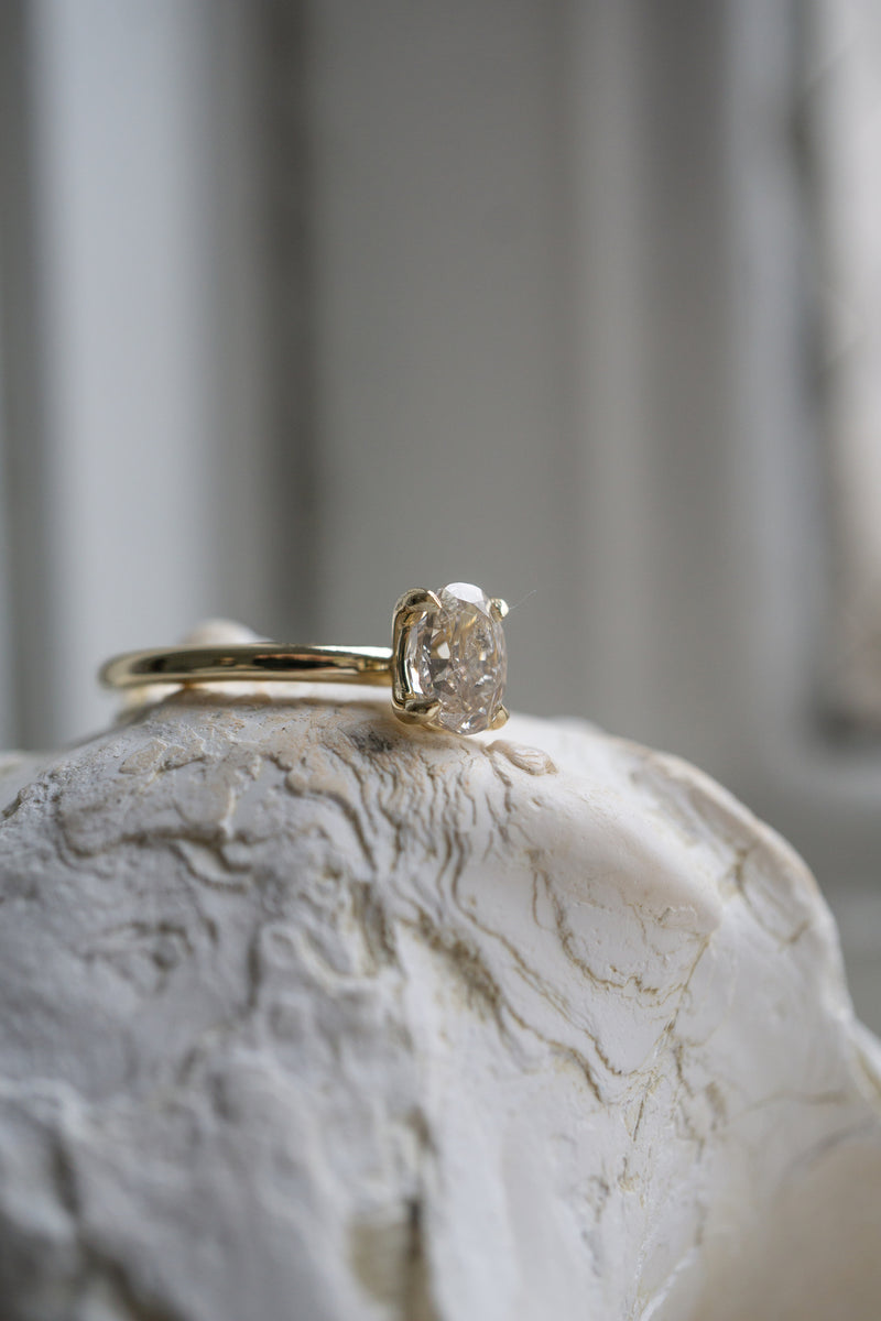 1.01ct Solitaire Oval Light Champagne Natural Diamond Engagement Ring *Ready-to-Ship