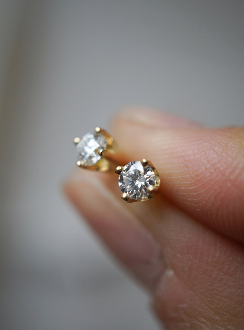 4-prong Diamond Studs *Made-to-Order